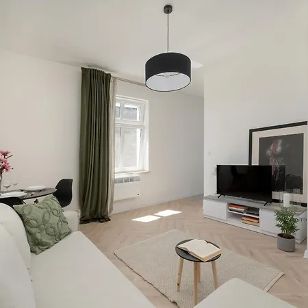 Apartment Komfortowe I Przytulne Blisko Parku By Renters Breslau